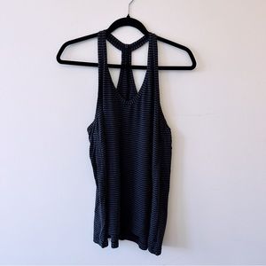 LULULEMON TANK TOP - SIZE LARGE